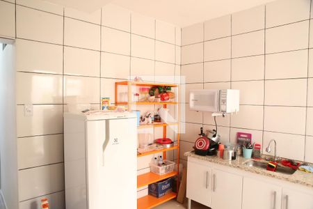 Cozinha de apartamento para alugar com 1 quarto, 39m² em Canto do Forte, Praia Grande