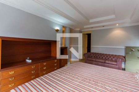 Apartamento à venda com 224m², 3 quartos e 2 vagas Apartamento à venda com 224m², 3 quartos e 2 vagasSuíte