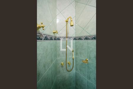 Casa à venda com 400m², 4 quartos e 4 vagasBanheiro da Suíte 2