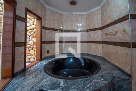 Casa à venda com 400m², 4 quartos e 4 vagasBanheiro da Suíte 1