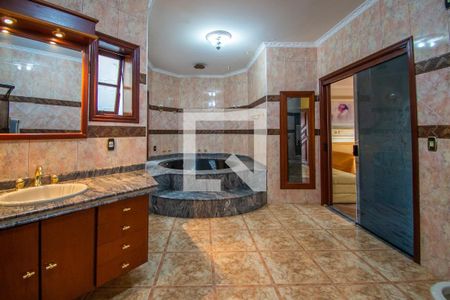 Casa à venda com 400m², 4 quartos e 4 vagasBanheiro da Suíte 1