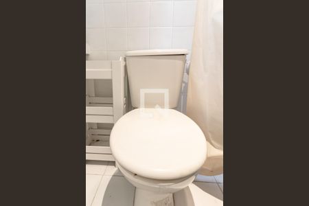 Apartamento à venda com 150m², 3 quartos e 2 vagas Apartamento à venda com 150m², 3 quartos e 2 vagasBanheiro de Serviço