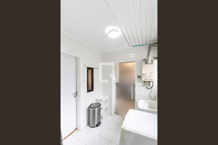 Apartamento à venda com 150m², 3 quartos e 2 vagas Apartamento à venda com 150m², 3 quartos e 2 vagasÁrea de Serviço