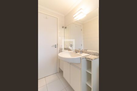 Apartamento à venda com 150m², 3 quartos e 2 vagas Apartamento à venda com 150m², 3 quartos e 2 vagasBanheiro Social