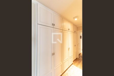 Apartamento à venda com 150m², 3 quartos e 2 vagas Apartamento à venda com 150m², 3 quartos e 2 vagasQuarto 1