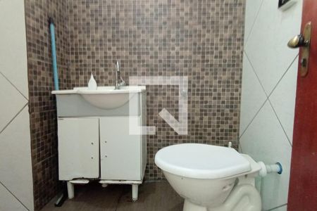 Casa à venda com 250m², 3 quartos e 6 vagas Casa à venda com 250m², 3 quartos e 6 vagasBanheiro Suíte