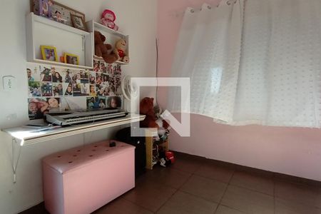 Casa à venda com 250m², 3 quartos e 6 vagas Casa à venda com 250m², 3 quartos e 6 vagasQuarto 3