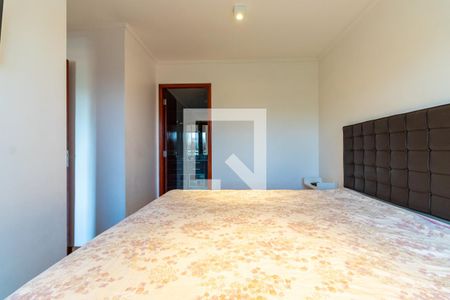 Apartamento à venda com 117m², 4 quartos e 2 vagas Apartamento à venda com 117m², 4 quartos e 2 vagasQuarto 3 - Suíte