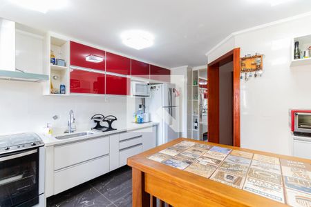 Apartamento à venda com 117m², 4 quartos e 2 vagas Apartamento à venda com 117m², 4 quartos e 2 vagasCozinha