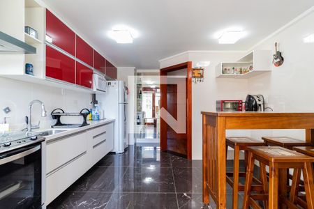 Apartamento à venda com 117m², 4 quartos e 2 vagas Apartamento à venda com 117m², 4 quartos e 2 vagasCozinha