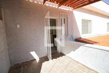 Apartamento para alugar com 30m², 1 quarto e sem vagaquintal 