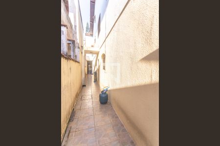 Casa à venda com 240m², 3 quartos e 2 vagasQuintal