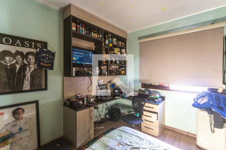 Casa à venda com 240m², 3 quartos e 2 vagasSuíte 1