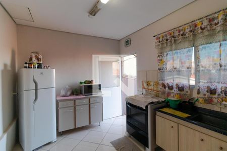 Casa à venda com 148m², 4 quartos e 4 vagasCozinha