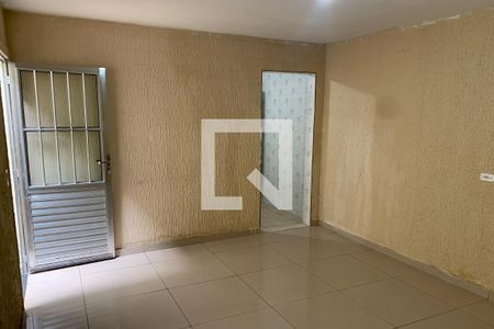 Sala de casa para alugar com 2 quartos, 80m² em Cidade das Flores, Osasco