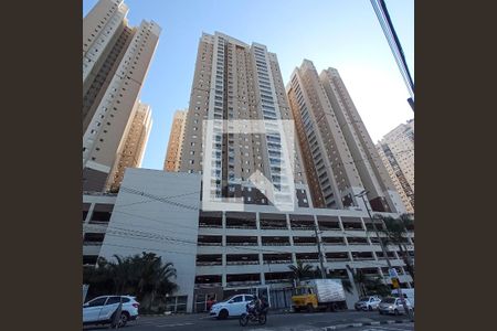 Apartamento à venda com 105m², 3 quartos e 2 vagasVista da Rua