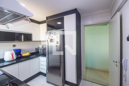 Apartamento à venda com 105m², 3 quartos e 2 vagasCozinha