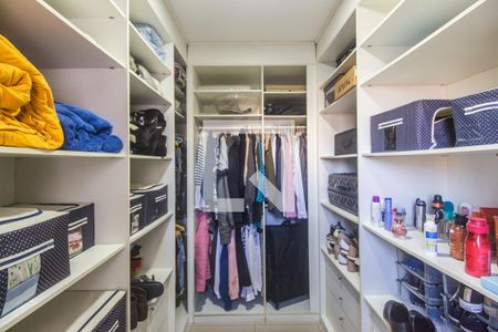 Apartamento à venda com 105m², 3 quartos e 2 vagasCloset da suíte