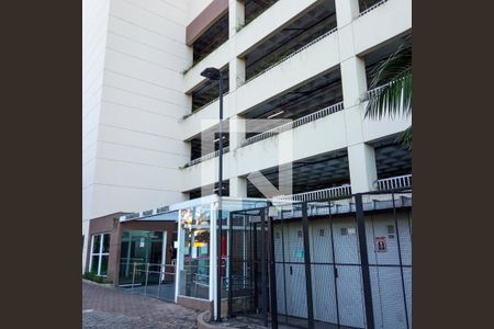 Apartamento à venda com 105m², 3 quartos e 2 vagasVista da Rua