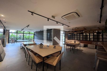 Studio à venda com 32m², 1 quarto e sem vagaÁrea comum - Salão de festas