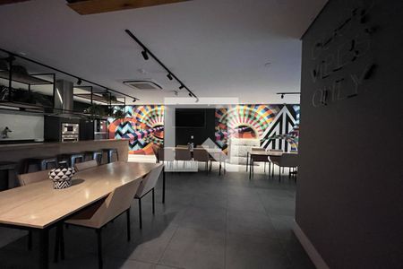 Studio à venda com 32m², 1 quarto e sem vagaÁrea comum - Salão de festas