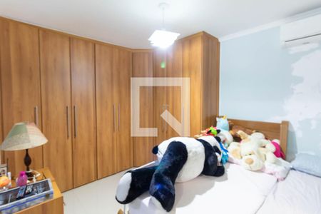 Casa à venda com 260m², 3 quartos e 2 vagas Casa à venda com 260m², 3 quartos e 2 vagasSuíte 1