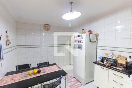Casa à venda com 260m², 3 quartos e 2 vagas Casa à venda com 260m², 3 quartos e 2 vagasCozinha