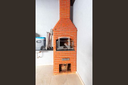 Casa à venda com 260m², 3 quartos e 2 vagas Casa à venda com 260m², 3 quartos e 2 vagasChurrasqueira