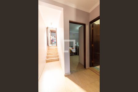 Casa à venda com 260m², 3 quartos e 2 vagas Casa à venda com 260m², 3 quartos e 2 vagasCorredor