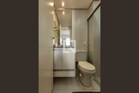 Apartamento à venda com 67m², 2 quartos e 1 vaga Apartamento à venda com 67m², 2 quartos e 1 vagaBanheiro Suíte