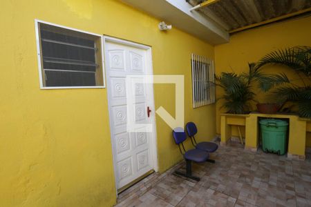 Studio para alugar com 80m², 1 quarto e sem vagaQuintal