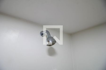 Apartamento à venda com 181m², 3 quartos e 2 vagas Apartamento à venda com 181m², 3 quartos e 2 vagasChuveiro