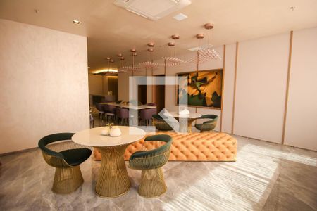 Apartamento à venda com 181m², 3 quartos e 2 vagas Apartamento à venda com 181m², 3 quartos e 2 vagasÁrea comum - Salão de festas 1