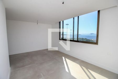 Apartamento à venda com 181m², 3 quartos e 2 vagas Apartamento à venda com 181m², 3 quartos e 2 vagasQuarto 1