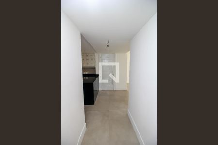 Apartamento à venda com 181m², 3 quartos e 2 vagas Apartamento à venda com 181m², 3 quartos e 2 vagasCorredor