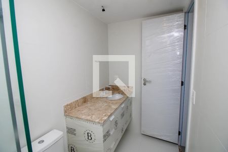 Apartamento à venda com 181m², 3 quartos e 2 vagas Apartamento à venda com 181m², 3 quartos e 2 vagasBanheiro da Suíte 2