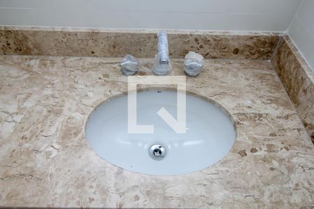 Apartamento à venda com 181m², 3 quartos e 2 vagas Apartamento à venda com 181m², 3 quartos e 2 vagasBanheiro da Suíte 2