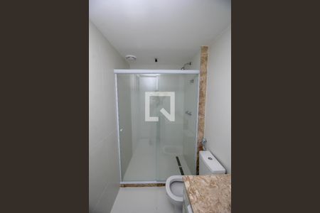 Apartamento à venda com 181m², 3 quartos e 2 vagas Apartamento à venda com 181m², 3 quartos e 2 vagasBanheiro da Suíte 2