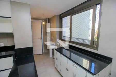Apartamento à venda com 181m², 3 quartos e 2 vagas Apartamento à venda com 181m², 3 quartos e 2 vagasÁrea de Serviço