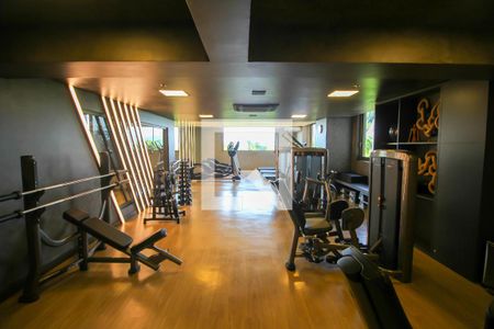 Apartamento à venda com 181m², 3 quartos e 2 vagas Apartamento à venda com 181m², 3 quartos e 2 vagasÁrea comum - Academia