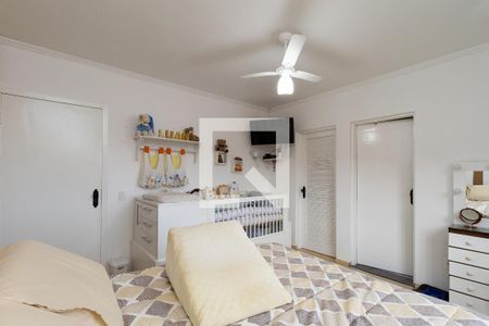 Casa à venda com 260m², 3 quartos e 2 vagasQuarto Suíte