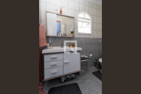 Casa à venda com 260m², 3 quartos e 2 vagasBanheiro da Suíte