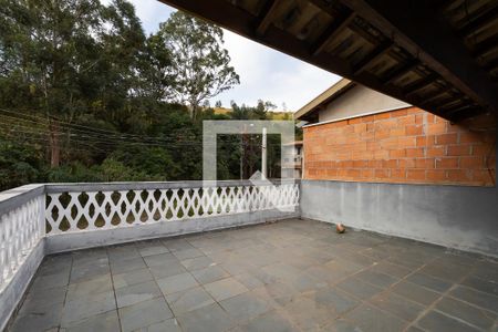 Casa à venda com 260m², 3 quartos e 2 vagasvaranda