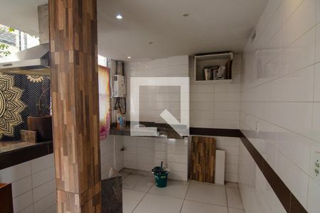 Apartamento à venda com 82m², 2 quartos e sem vaga Apartamento à venda com 82m², 2 quartos e sem vagaÁrea de Serviço