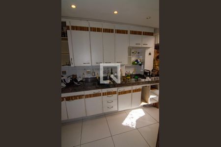 Apartamento à venda com 82m², 2 quartos e sem vaga Apartamento à venda com 82m², 2 quartos e sem vagaCozinha