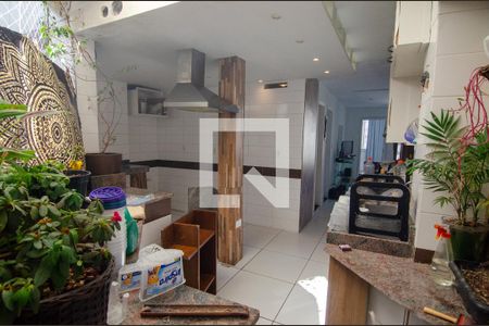 Apartamento à venda com 82m², 2 quartos e sem vaga Apartamento à venda com 82m², 2 quartos e sem vagaÁrea de Serviço