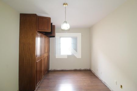 Casa à venda com 165m², 3 quartos e 2 vagasQuarto 3