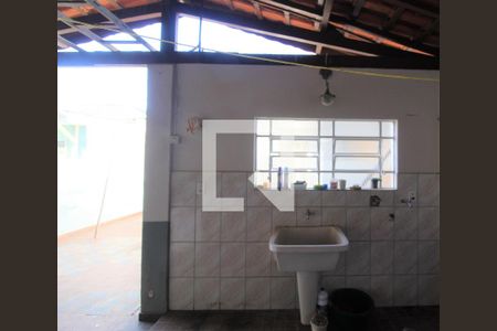 Casa à venda com 165m², 3 quartos e 2 vagasÁrea serviço