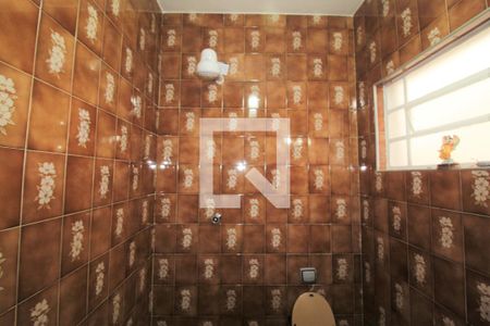 Casa à venda com 165m², 3 quartos e 2 vagasBanheiro 3 social