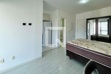 Studio de kitnet/studio para alugar com 1 quarto, 40m² em Indianópolis, São Paulo